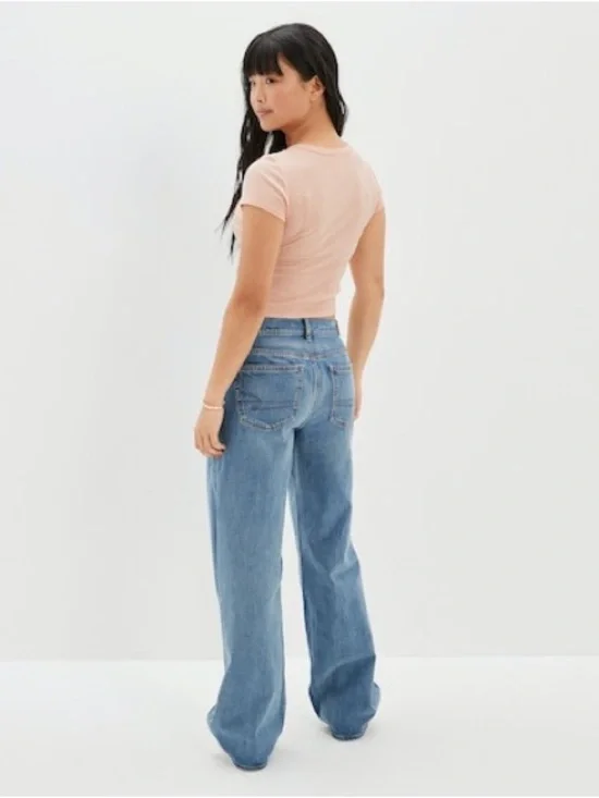 AE Band Tee Willie Nelson Pink Graphic Crop Tee XSmall - Picture 3 of 10